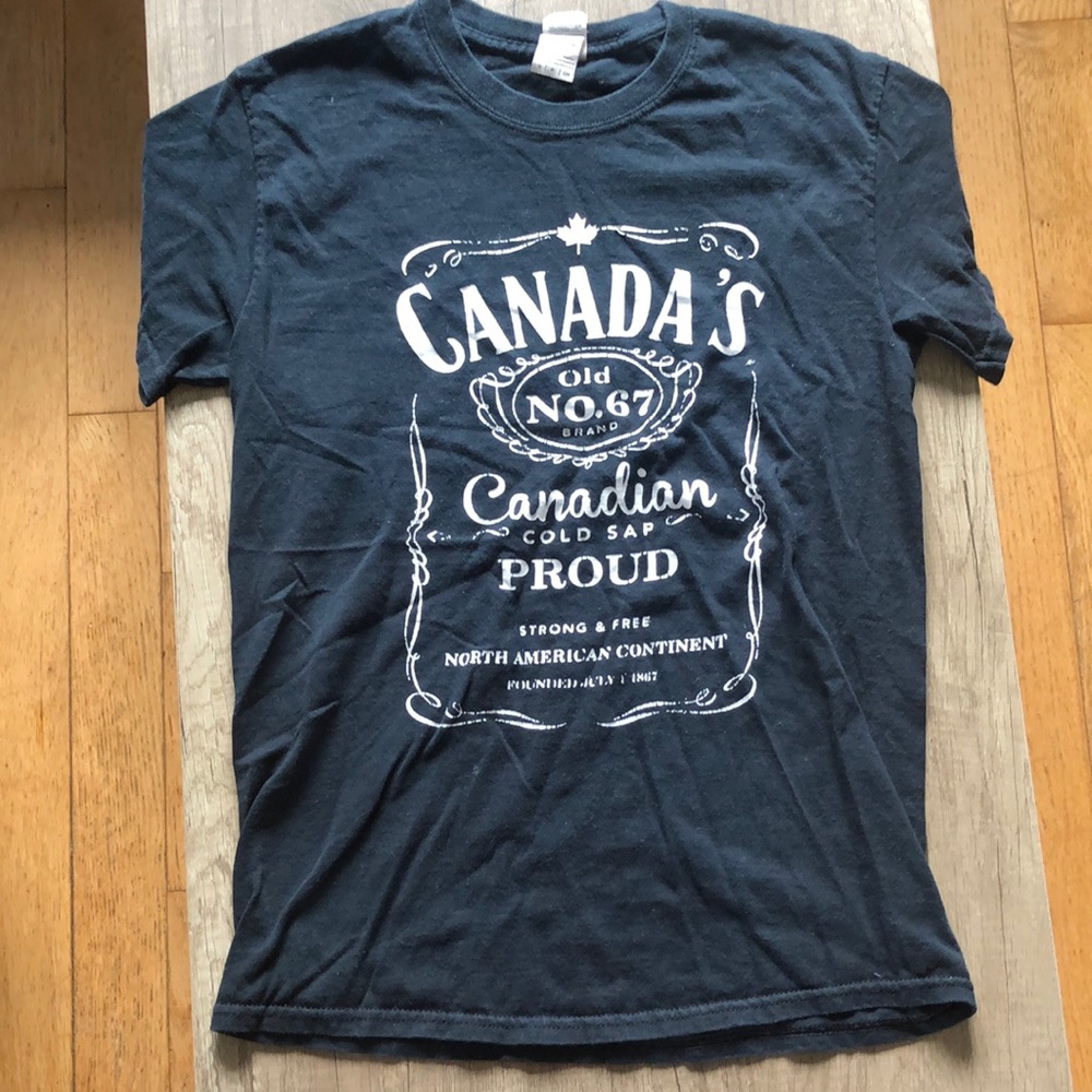Canada jack daniels style T-shirt